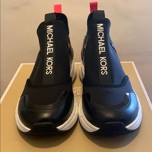 New! Michael Kors Willow Slip on sneakers